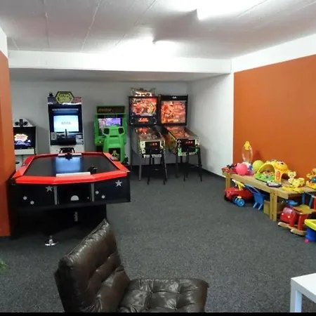 Al Piccolo Rancho 酒店 莱克斯